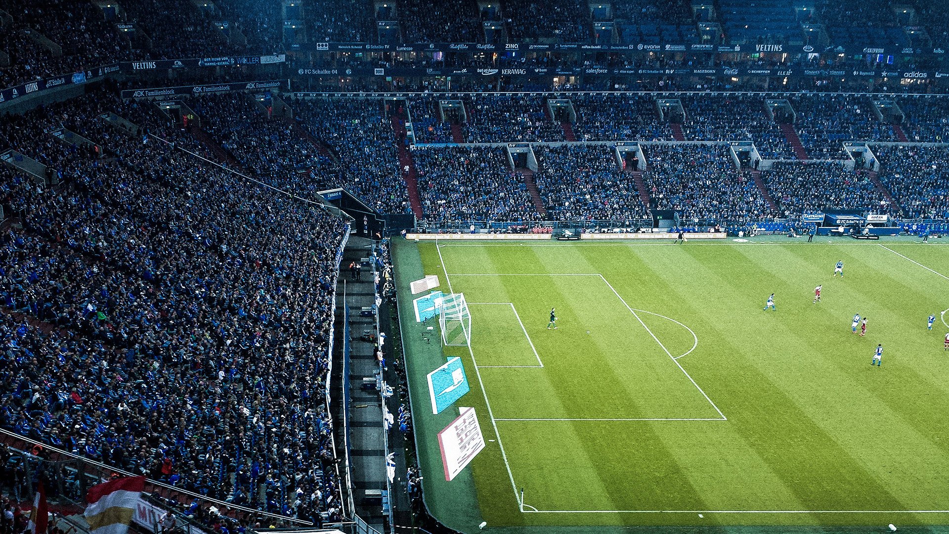 赛道掉落的碎片引发安全警报，赛道掉落的碎片引发安全警报怎么解决